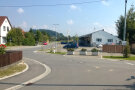Blick auf Raiffeisenstraße nach der Umgestaltung
