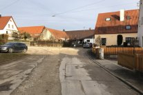 Risse, Senkungen und Beschädigungen prägen das Straßenbild in Ronheim