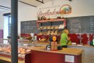 Dorfladen mit Theke